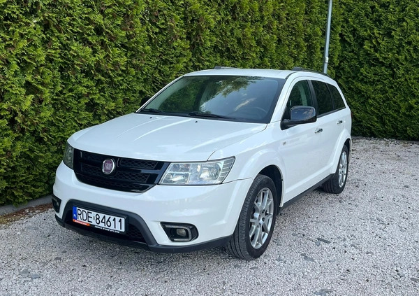 Fiat Freemont cena 41800 przebieg: 224000, rok produkcji 2013 z Mieszkowice małe 121